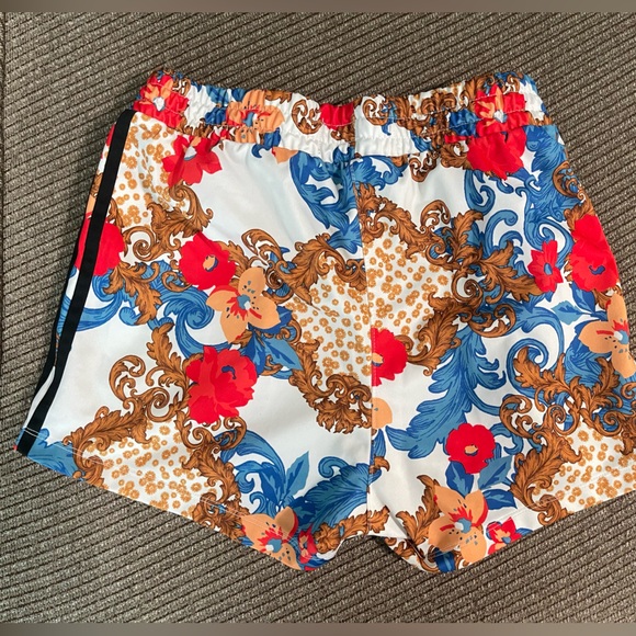 Adidas shorts - Picture 2 of 2